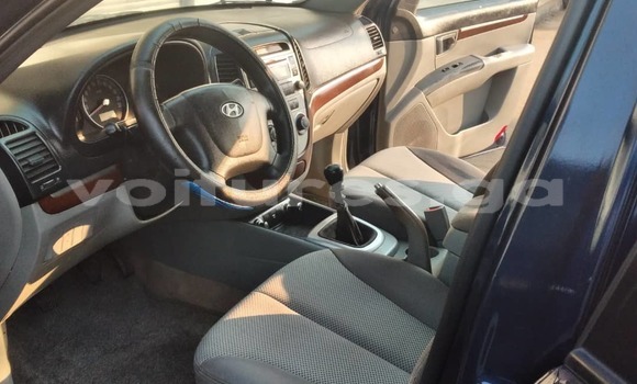 Buy Used Hyundai Santa Fe Blue Car in Libreville in Estuary Buy Used Hyundai Santa Fe Blue Car in Libreville in Estuary