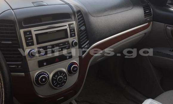 Buy Used Hyundai Santa Fe Blue Car in Libreville in Estuary Buy Used Hyundai Santa Fe Blue Car in Libreville in Estuary