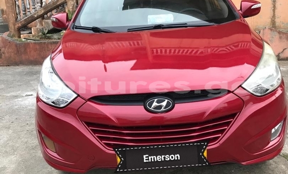 Sayi Na hannu Hyundai ix35 Red Mota in Libreville a estuary Sayi Na hannu Hyundai ix35 Red Mota in Libreville a estuary