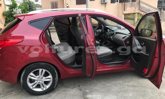 Sayi Na hannu Hyundai ix35 Red Mota in Libreville a estuary Sayi Na hannu Hyundai ix35 Red Mota in Libreville a estuary