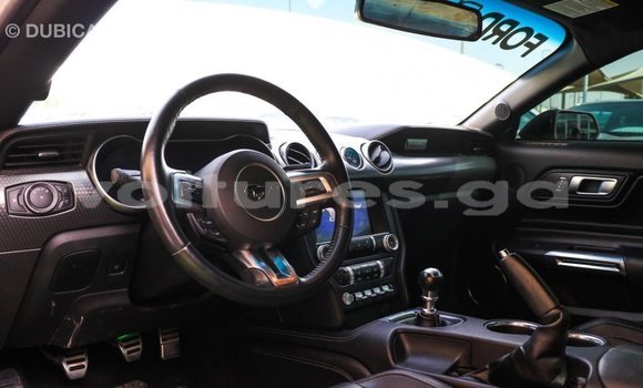 Sayi Imported Ford Mustang Green Mota in Import - Dubai a estuary Sayi Imported Ford Mustang Green Mota in Import - Dubai a estuary