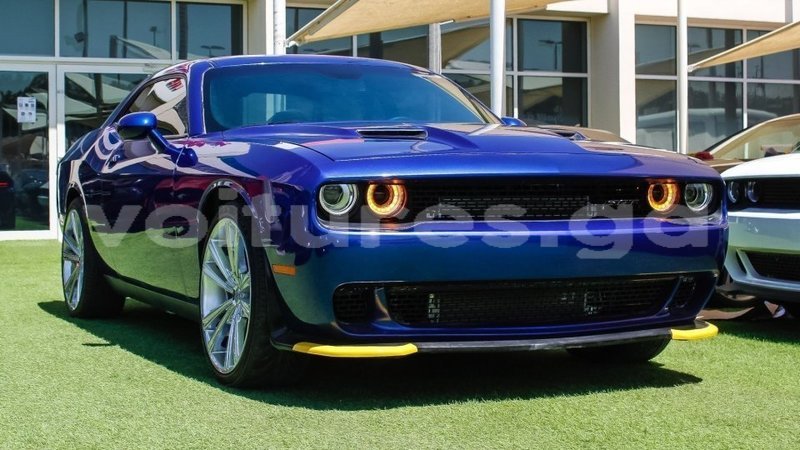 Big with watermark dodge challenger estuary import dubai 6557