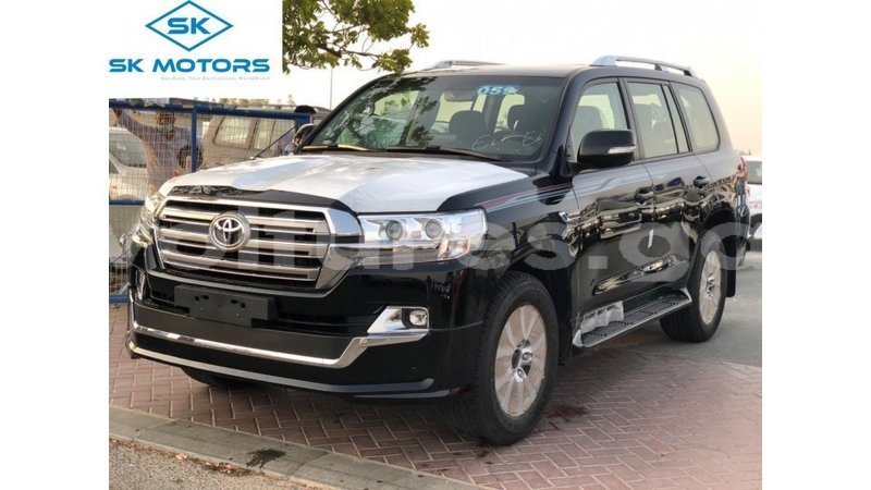 Big with watermark toyota land cruiser estuaire import dubai 6558