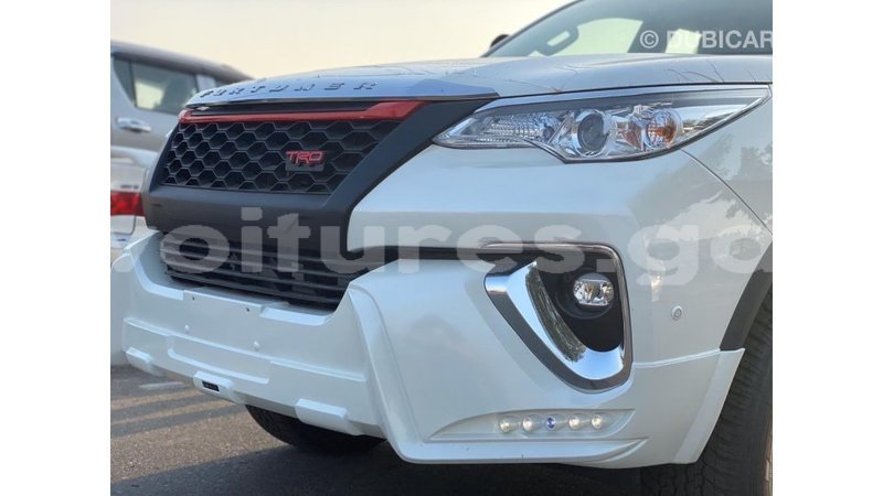 Big with watermark toyota fortuner estuary import dubai 6561