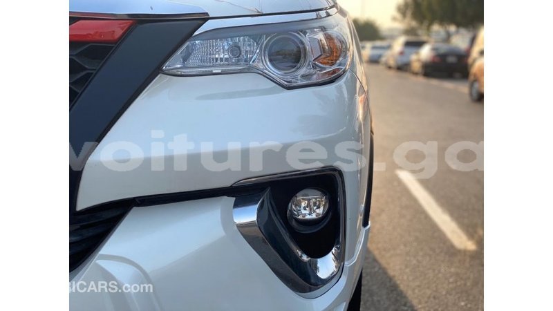 Big with watermark toyota fortuner estuary import dubai 6561