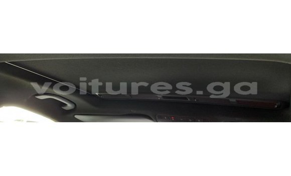 Acheter Import Voiture Mercedes-Benz GLC Blanc à Import - Dubai, Estuaire Acheter Import Voiture Mercedes-Benz GLC Blanc à Import - Dubai, Estuaire