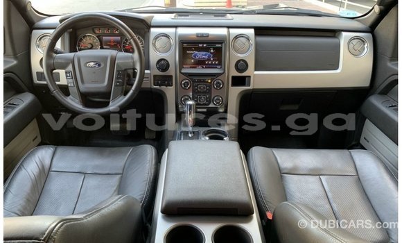 Acheter Import Voiture Ford Club Wagon Noir à Import - Dubai, Estuaire Acheter Import Voiture Ford Club Wagon Noir à Import - Dubai, Estuaire