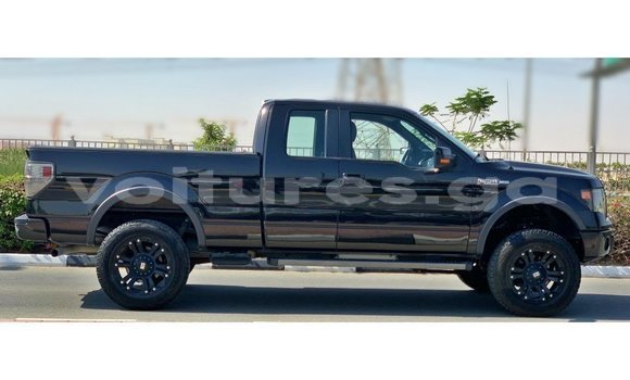 Acheter Import Voiture Ford Club Wagon Noir à Import - Dubai, Estuaire Acheter Import Voiture Ford Club Wagon Noir à Import - Dubai, Estuaire