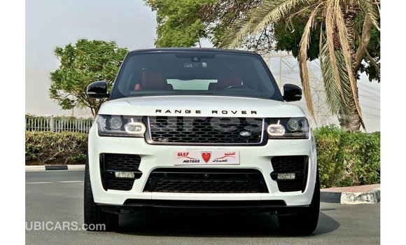 Acheter Import Voiture Land Rover Range Rover Blanc à Import - Dubai, Estuaire Acheter Import Voiture Land Rover Range Rover Blanc à Import - Dubai, Estuaire