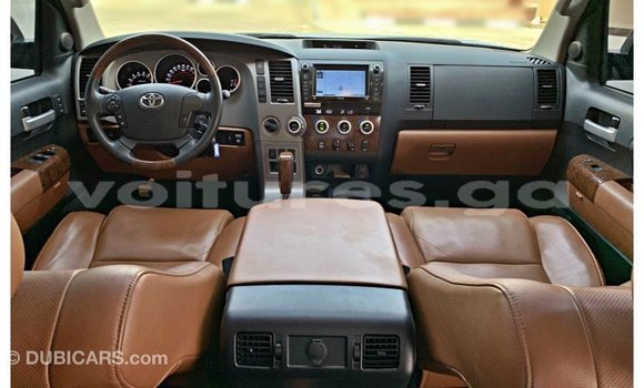 Acheter Import Voiture Toyota Tundra Blanc à Import - Dubai, Estuaire Acheter Import Voiture Toyota Tundra Blanc à Import - Dubai, Estuaire