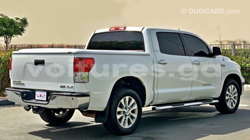 Big with watermark toyota tundra estuary import dubai 6576