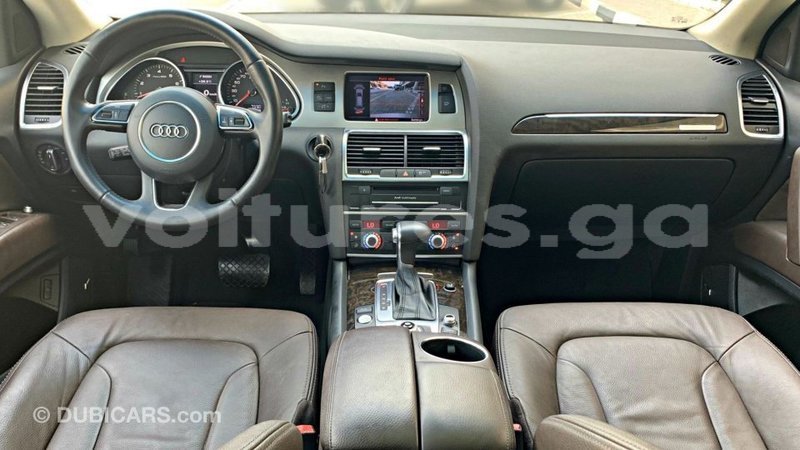 Big with watermark audi q7 estuary import dubai 6577