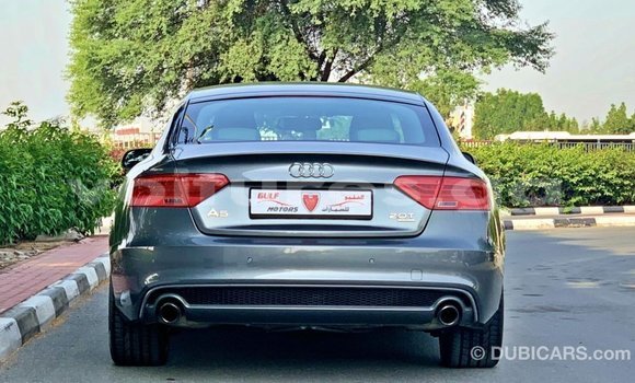 Acheter Import Voiture Audi 100 Autre à Import - Dubai, Estuaire Acheter Import Voiture Audi 100 Autre à Import - Dubai, Estuaire