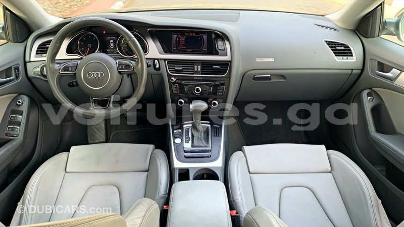 Big with watermark audi 100 estuary import dubai 6579