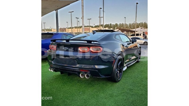 Big with watermark chevrolet camaro estuary import dubai 6580