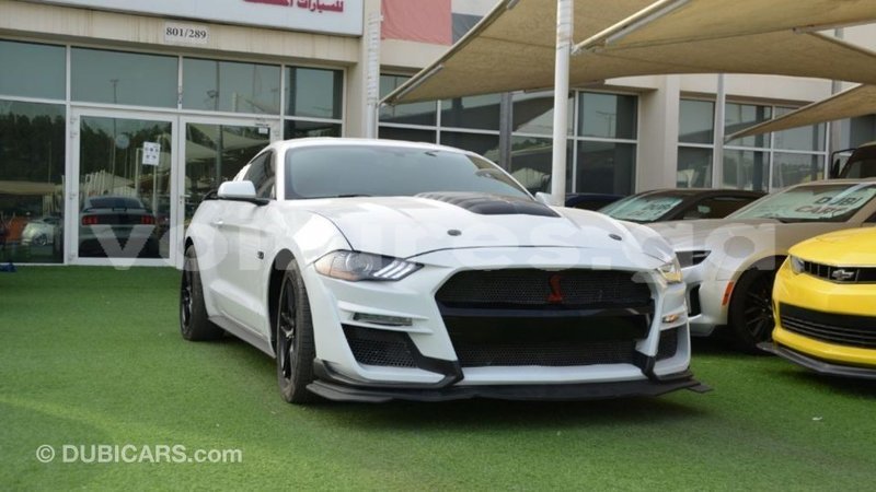 Big with watermark ford mustang estuaire import dubai 6585