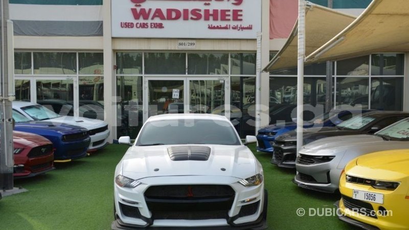 Big with watermark ford mustang estuary import dubai 6585