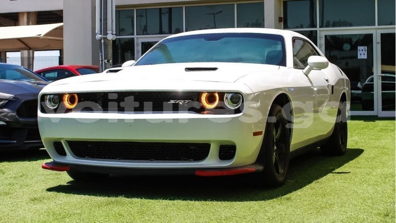 Big with watermark dodge challenger estuary import dubai 6586