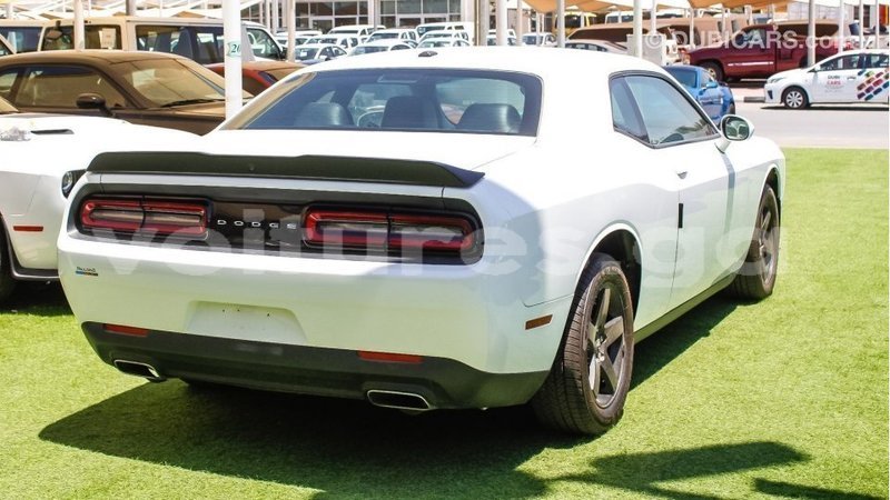 Big with watermark dodge challenger estuary import dubai 6586