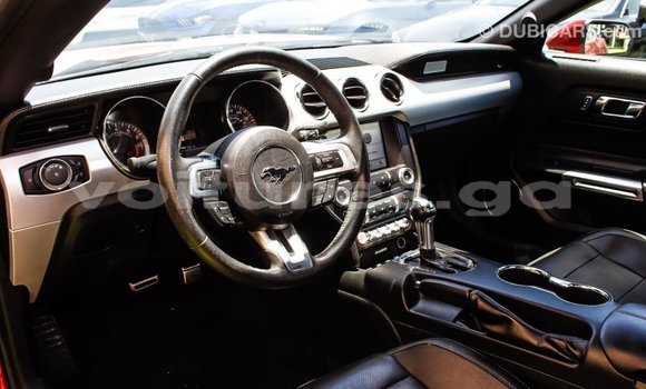 Acheter Import Voiture Ford Mustang Rouge à Import - Dubai, Estuaire Acheter Import Voiture Ford Mustang Rouge à Import - Dubai, Estuaire