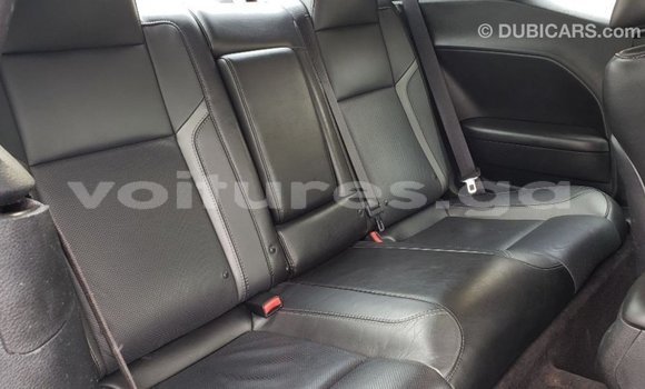 Sayi Imported Dodge Challenger White Mota in Import - Dubai a estuary Sayi Imported Dodge Challenger White Mota in Import - Dubai a estuary