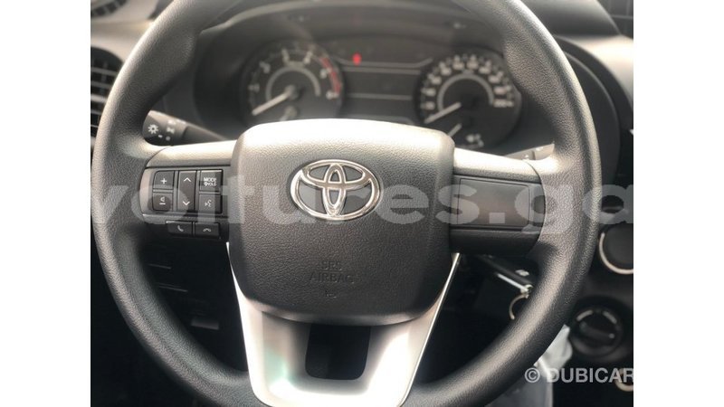 Big with watermark toyota hilux estuary import dubai 6591