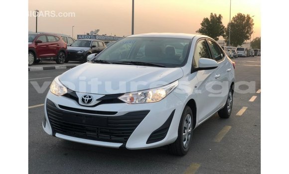 Buy Import Toyota DA White Truck in Import - Dubai in Estuary Buy Import Toyota DA White Truck in Import - Dubai in Estuary