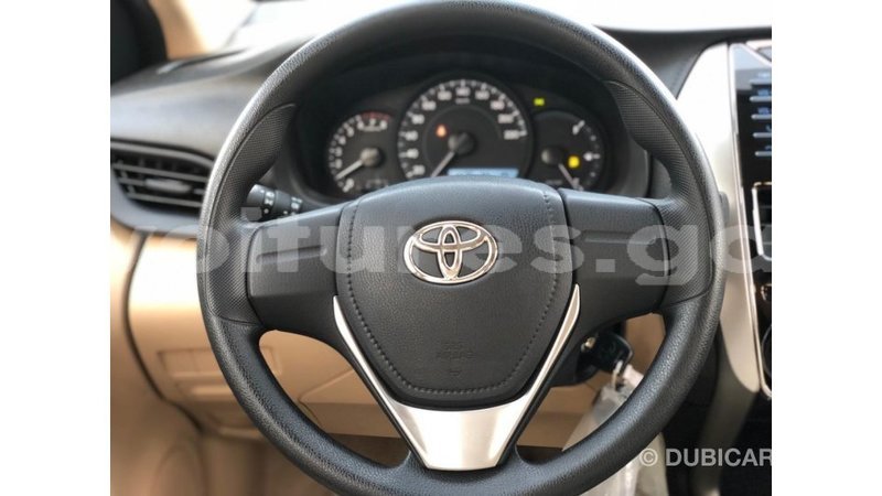 Big with watermark toyota da estuary import dubai 6592