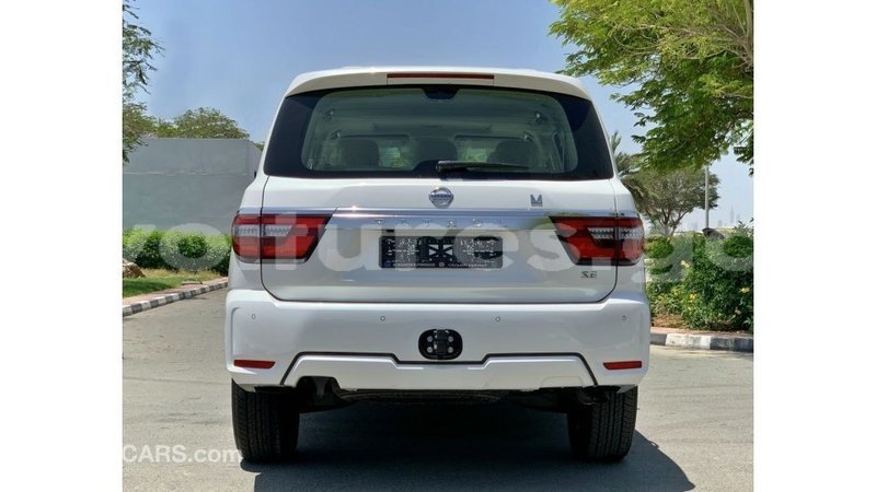 Big with watermark nissan patrol estuary import dubai 6594