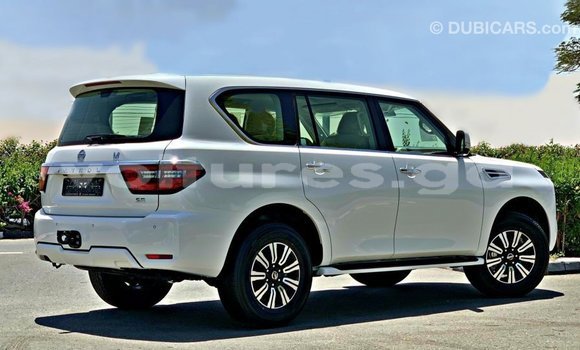 Acheter Import Voiture Nissan Patrol Blanc à Import - Dubai, Estuaire Acheter Import Voiture Nissan Patrol Blanc à Import - Dubai, Estuaire