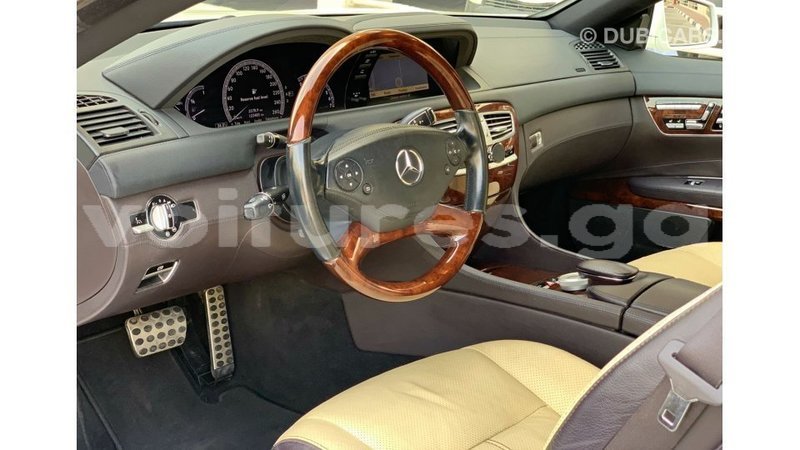 Big with watermark mercedes benz 190 estuary import dubai 6595