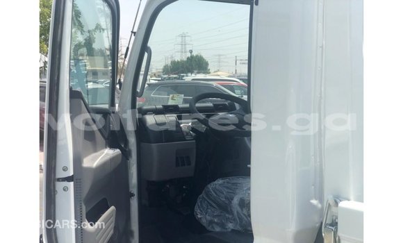 Buy Import Mitsubishi L400 White Truck in Import - Dubai in Estuary Buy Import Mitsubishi L400 White Truck in Import - Dubai in Estuary