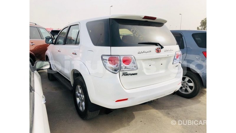 Big with watermark toyota fortuner estuary import dubai 6601