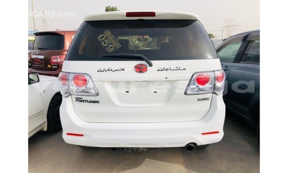 Buy Import Toyota Fortuner White Car in Import - Dubai in Estuary Buy Import Toyota Fortuner White Car in Import - Dubai in Estuary
