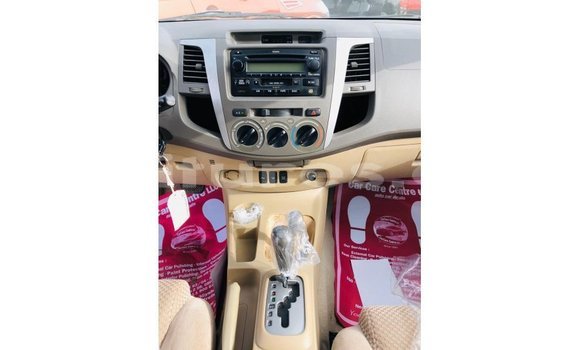 Buy Import Toyota Fortuner White Car in Import - Dubai in Estuary Buy Import Toyota Fortuner White Car in Import - Dubai in Estuary