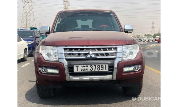 Acheter Import Voiture Mitsubishi Pajero Rouge à Import - Dubai, Estuaire Acheter Import Voiture Mitsubishi Pajero Rouge à Import - Dubai, Estuaire