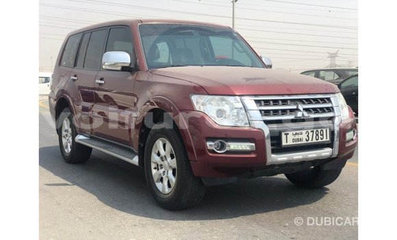 Acheter Import Voiture Mitsubishi Pajero Rouge à Import - Dubai, Estuaire Acheter Import Voiture Mitsubishi Pajero Rouge à Import - Dubai, Estuaire