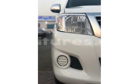Buy Import Toyota Hilux White Car in Import - Dubai in Estuary Buy Import Toyota Hilux White Car in Import - Dubai in Estuary