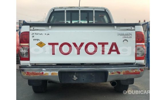 Buy Import Toyota Hilux White Car in Import - Dubai in Estuary Buy Import Toyota Hilux White Car in Import - Dubai in Estuary