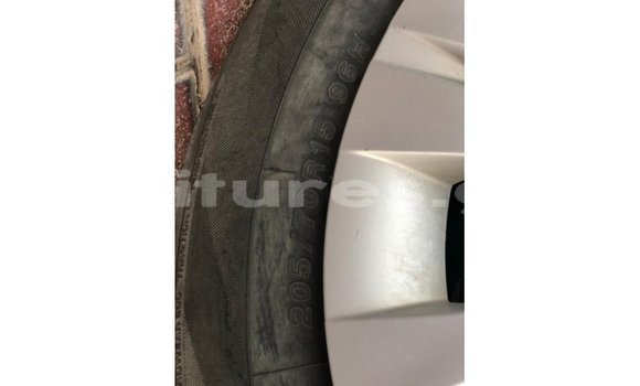 Buy Import Toyota Hilux White Car in Import - Dubai in Estuary Buy Import Toyota Hilux White Car in Import - Dubai in Estuary