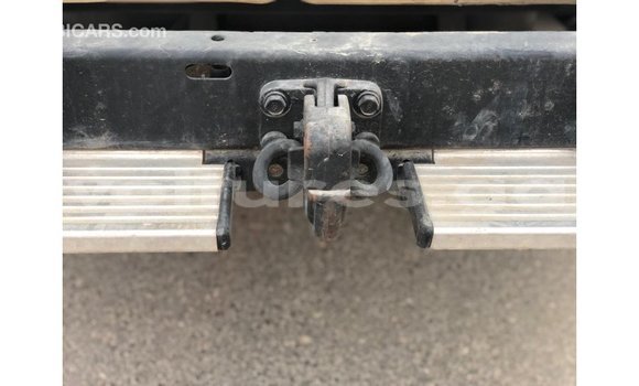 Sayi Imported Toyota Land Cruiser White Mota in Import - Dubai a estuary Sayi Imported Toyota Land Cruiser White Mota in Import - Dubai a estuary