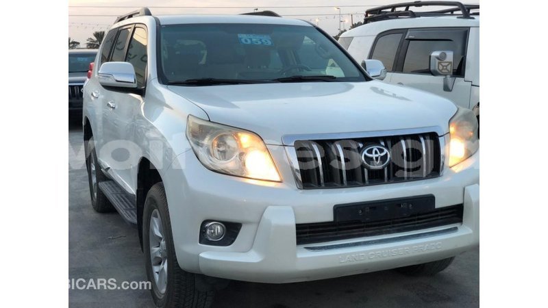 Big with watermark toyota prado estuary import dubai 6608