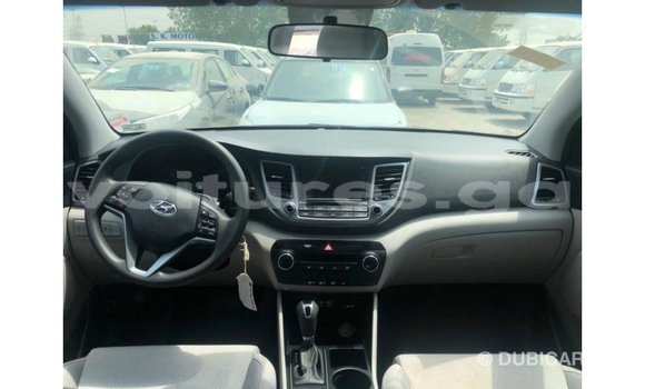 Sayi Imported Hyundai Tucson Black Mota in Import - Dubai a estuary Sayi Imported Hyundai Tucson Black Mota in Import - Dubai a estuary