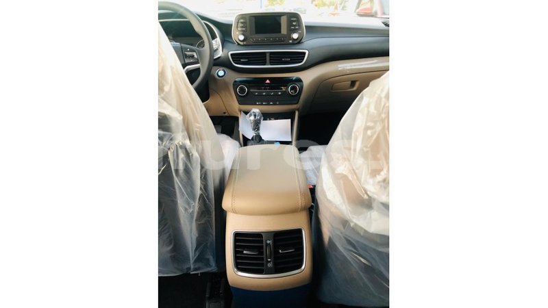 Big with watermark hyundai tucson estuary import dubai 6611