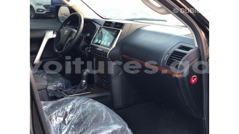 Big with watermark toyota prado estuary import dubai 6613