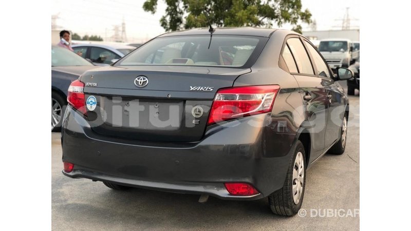 Big with watermark toyota yaris estuary import dubai 6614