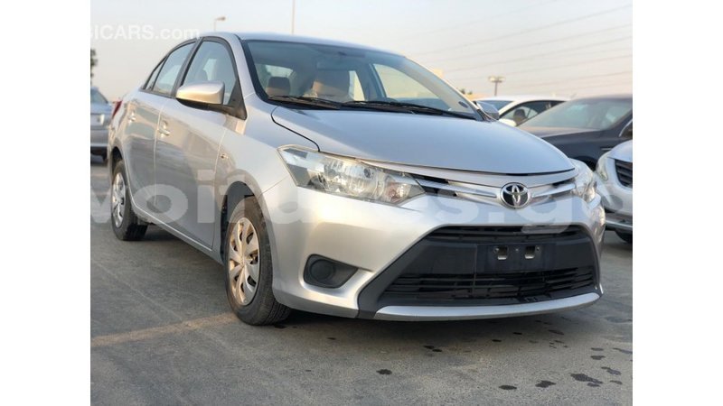 Big with watermark toyota yaris estuary import dubai 6616