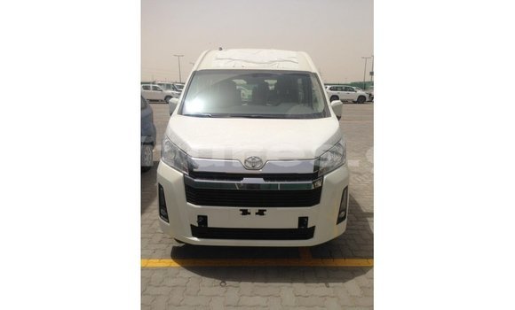 Buy Import Toyota Hiace White Car in Import - Dubai in Estuary Buy Import Toyota Hiace White Car in Import - Dubai in Estuary