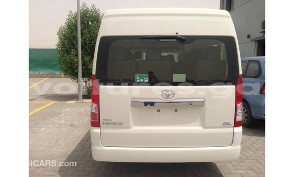 Buy Import Toyota Hiace White Car in Import - Dubai in Estuary Buy Import Toyota Hiace White Car in Import - Dubai in Estuary