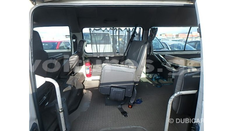 Big with watermark nissan caravan estuary import dubai 6622